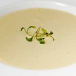 Weisse Spargelcremesuppe
